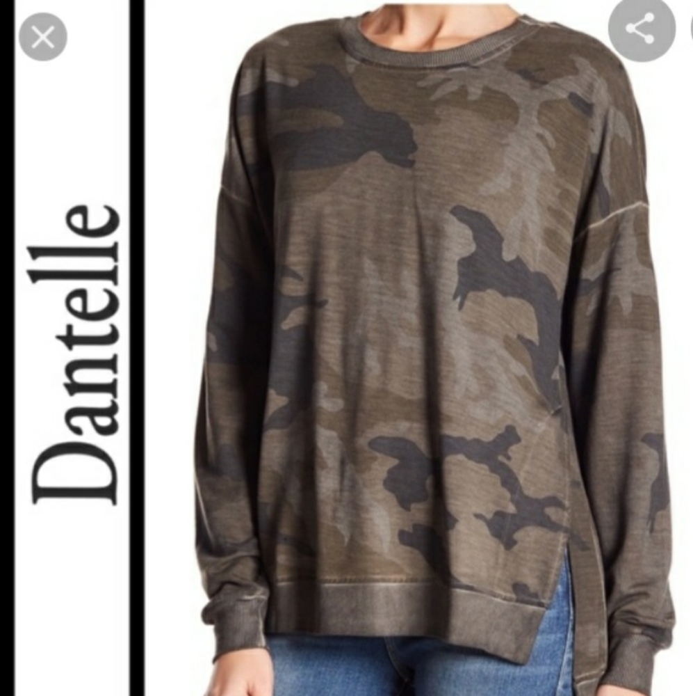 Plus sized Camo side slit pullover